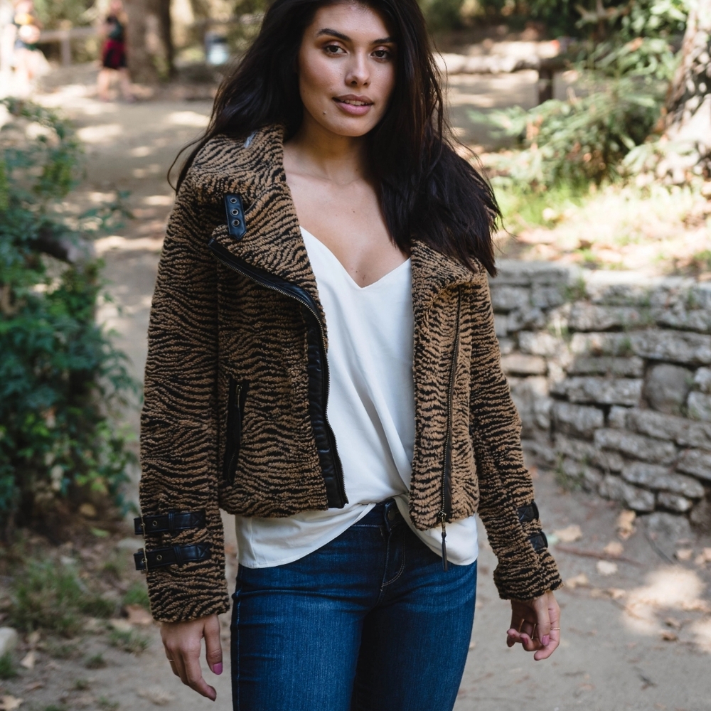 Marrakech Asymmetrical Sherpa Moto Jacket XS NWT Tiger Print